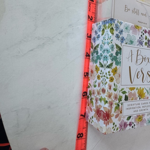 A BOX of VERSE:Floral Scripture Card Set-60 scriptures to inspire & help u grow🌸 - Picture 2 of 9